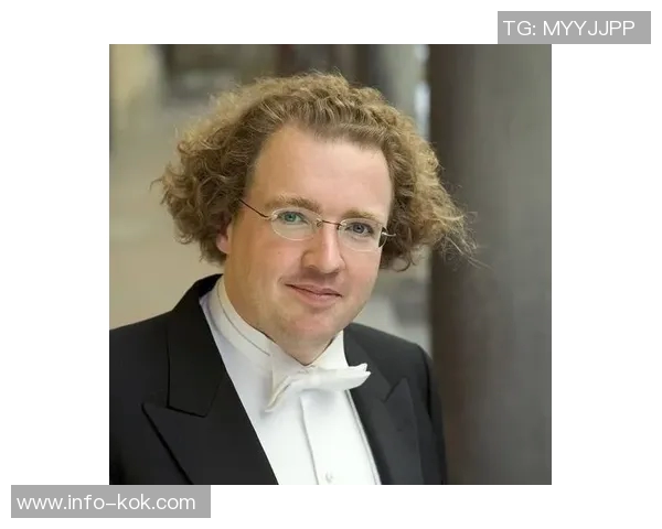 圣保罗总监谈奥斯卡健康恢复情况未来发展仍待观察 圣保罗总监谈奥斯卡健康恢复情况未来发展仍待观察